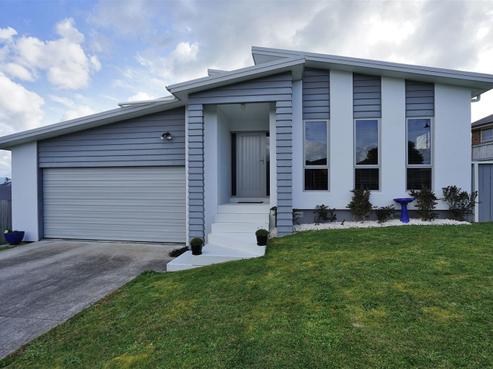 9 Sinead Court, Grandview Heights