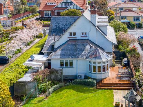 16 Ings Avenue, Saint Clair