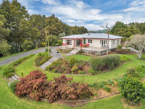 153 Worsp Road, Pipiwai