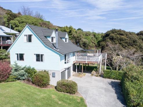 4 Libeau Lane, Akaroa