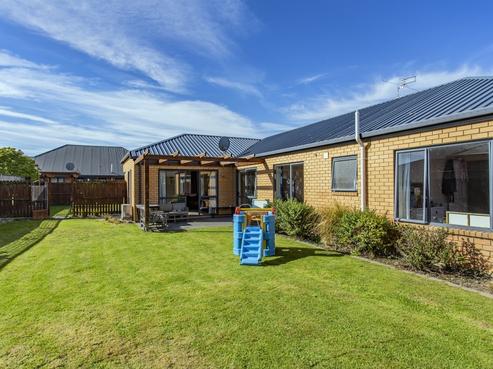 9 Hawkins Place, Rangiora