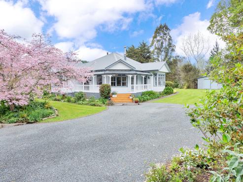 297 Inland Road, Helensville