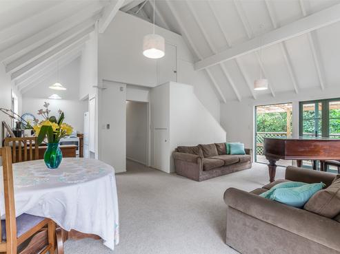 28 Frank Street, Oneroa