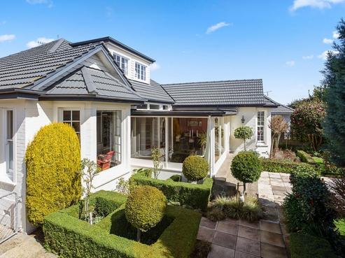 563 Tay Street, Hawthorndale