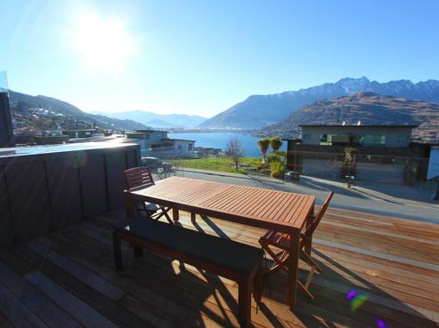 2/42 Highview Terrace, Queenstown Central