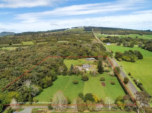 81 Simons Road, Poroti