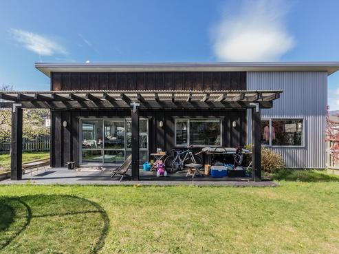 19 Ragan Lane, Wanaka