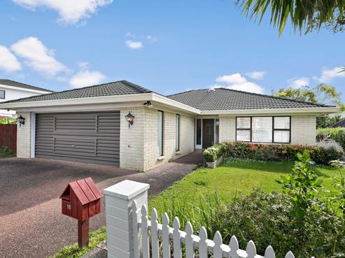 16 Monet Grove, West Harbour