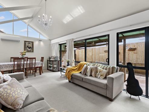 2/84 Prince Regent Drive, Half Moon Bay