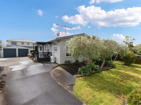 8 Nan Place, Pakuranga Heights