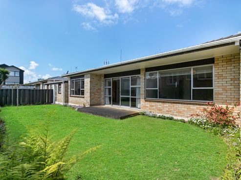 2/79 Rawhiti Road, One Tree Hill