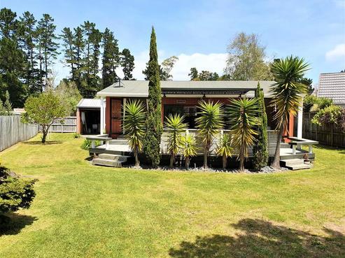 109 Fernhill Rise, Matarangi