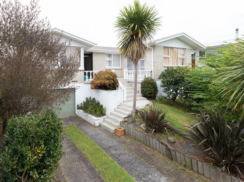 10 Joanna Place, Deanwell