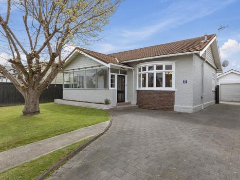 29 Pretoria Street, Central Hutt