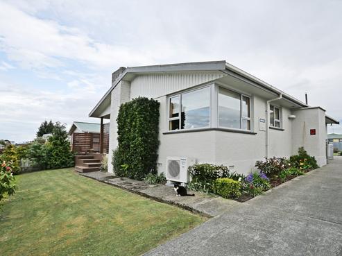 9 Conway Crescent, Glengarry