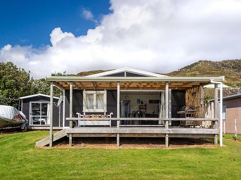 61 Hokianga Harbour Drive, Opononi