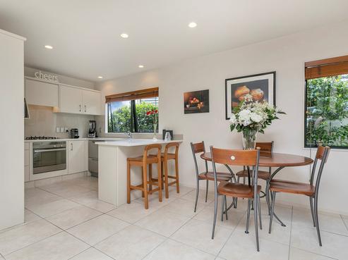 12 Faulkner Road, Northcote Point