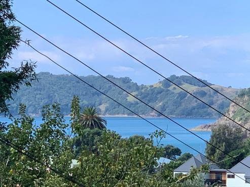 12 Fourth Avenue, Onetangi