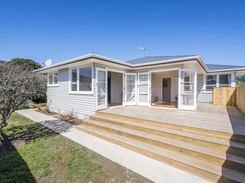 7 Tawa Street, Waikanae