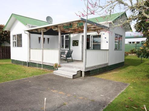 105B Tui Road, Whangamata