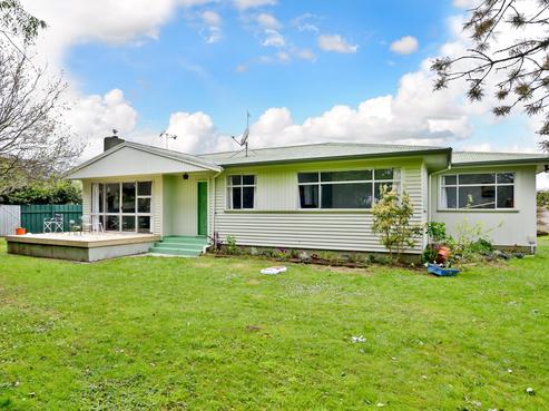 18 Rosalind Street, Deanwell