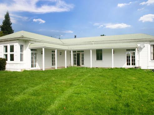 526 Three Mile Hill Road, North Taieri
