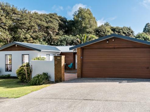 22 Emlyn Place, Torbay