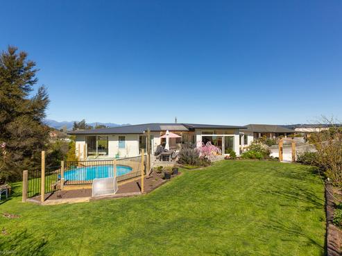 12 Coutts Place, Mapua