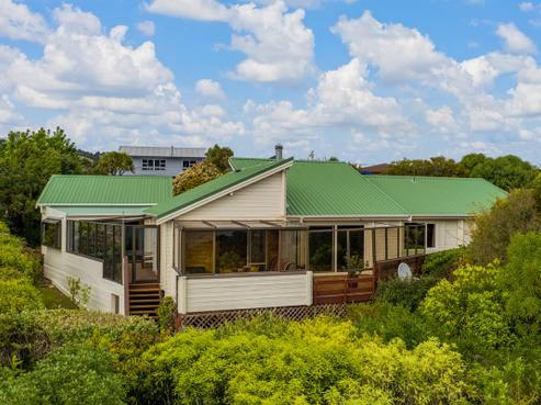 19 Koromiko Crescent, Diamond Harbour