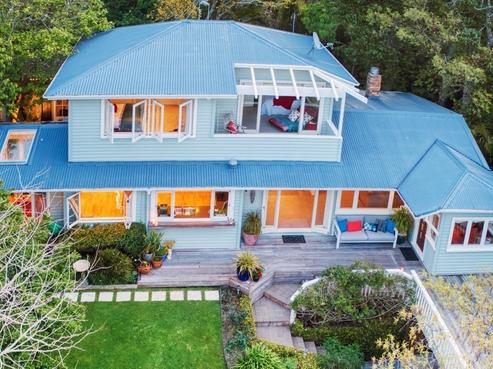 7 Opou Road, Titirangi