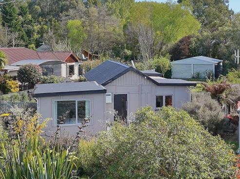65 Kings Avenue, Waikuku Beach