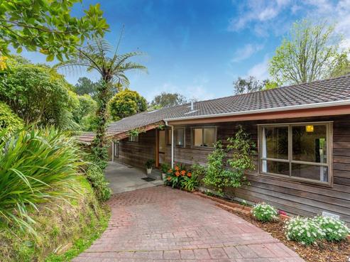27 Woolwich Close, Whitby
