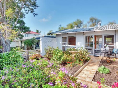 2/37 Oriana Avenue, Lynfield
