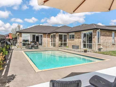 15 Top Road, Pukekohe