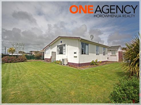 6 Te Awa Street, Foxton Beach