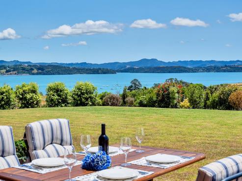 7 Tiro Kokoru Lane, Mahurangi East