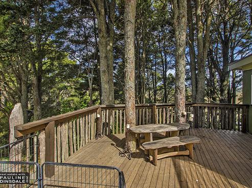 17 Brook Road, Parahaki