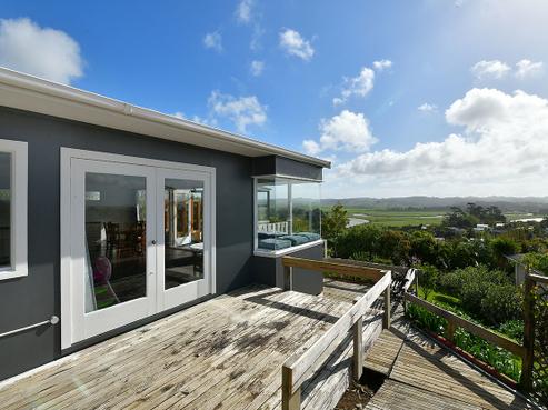 69 Garfield Road, Helensville