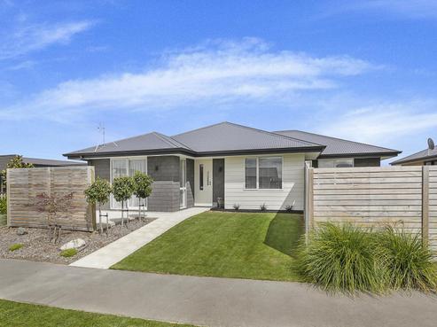2 Annie Jane Close, Rolleston