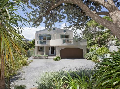 40 Aperahama Street, Paekakariki