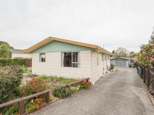 12 Waimea West Road, Brightwater