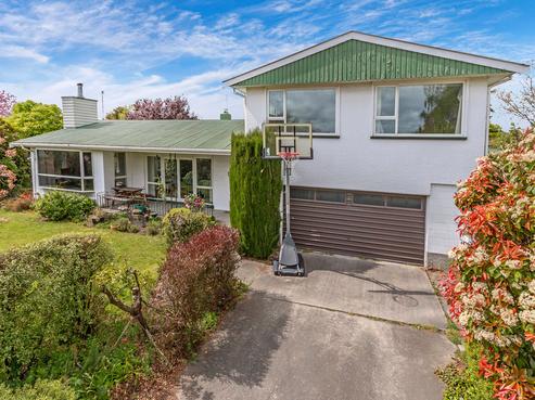 10 Deepdale Street, Burnside