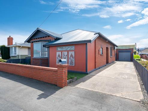 130 Bay View Road, South Dunedin