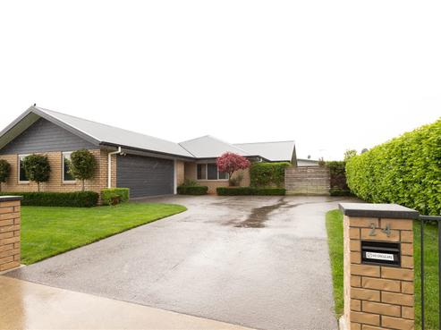 24 Aquila Crescent, Rototuna North