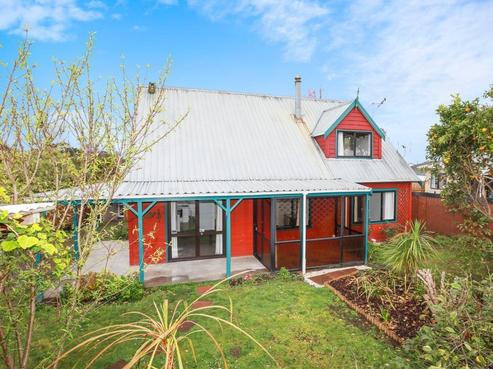 14A Macdonald Road, Glenview
