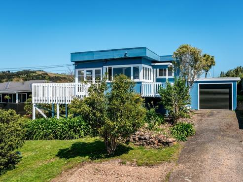 21 Tui Street, Oneroa