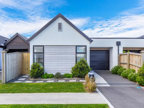 95 Faringdon Boulevard, Rolleston