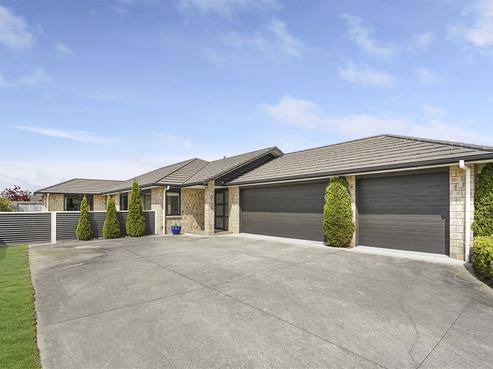 9 Wessex Place, Rototuna North