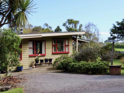 39 Dole Street, Hector
