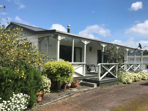 257 Main Road, Tairua